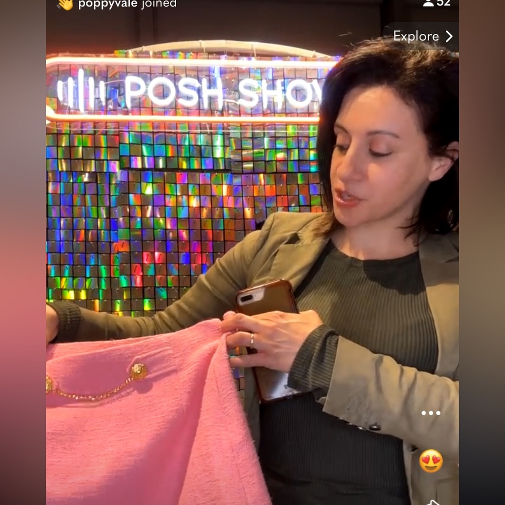 POSH PALS IN BUSINESS at POSHMARK check out the photos - Picture 4 of 11